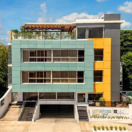 Hotel Stay Here Suites 聖多明哥 外观 照片