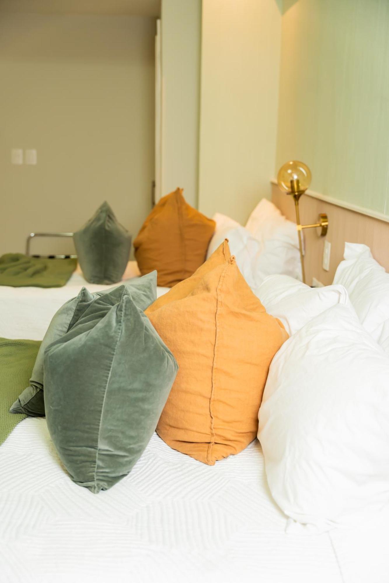 Hotel Stay Here Suites 聖多明哥 外观 照片