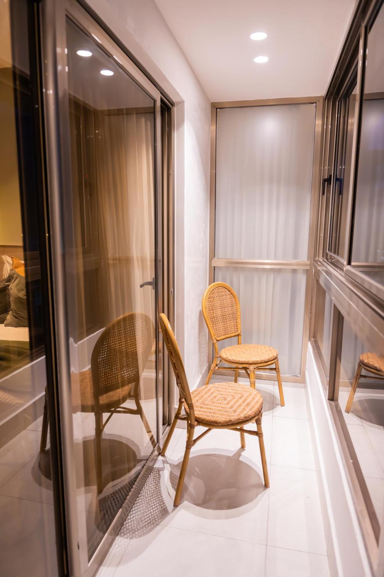 Hotel Stay Here Suites 聖多明哥 外观 照片