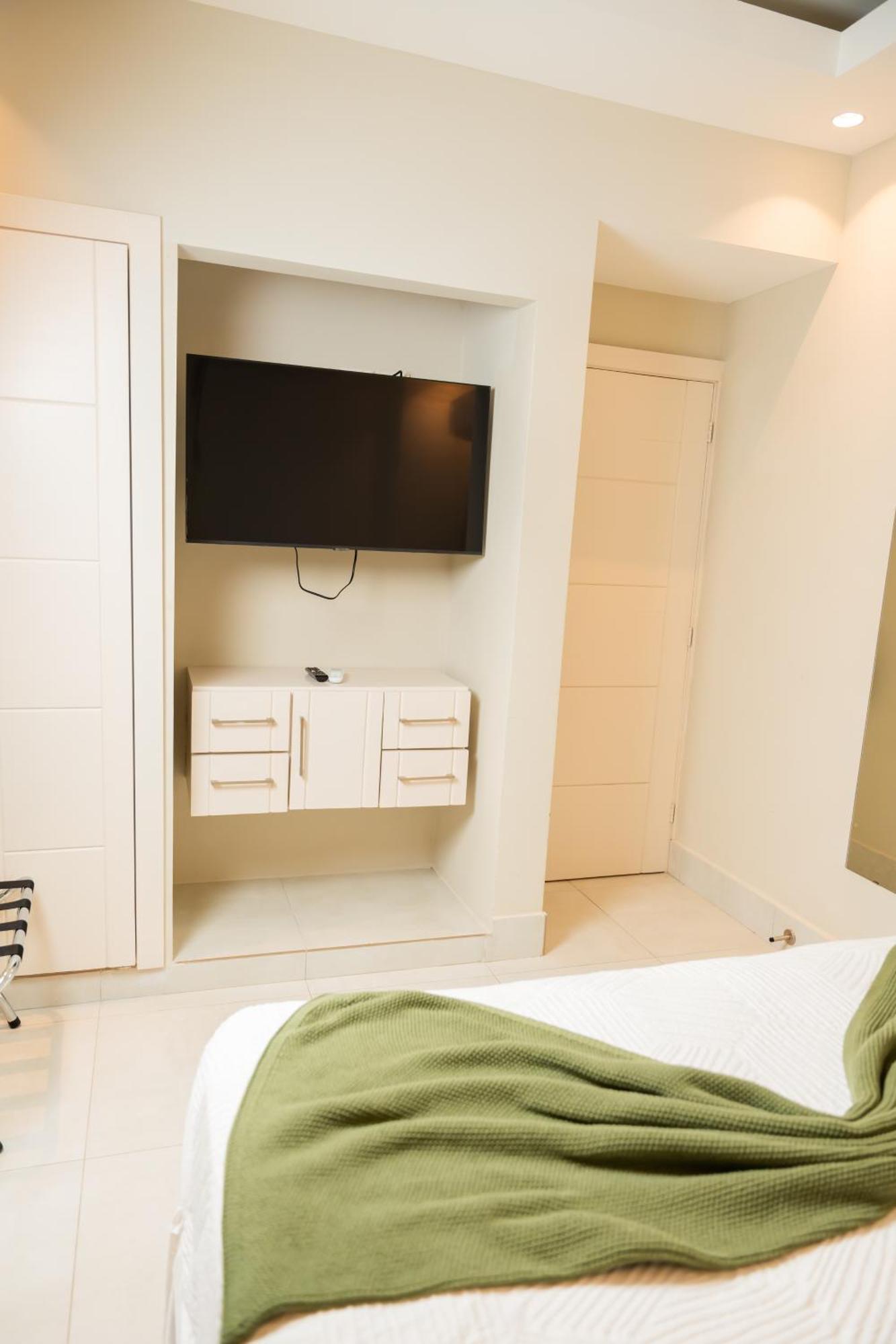 Hotel Stay Here Suites 聖多明哥 客房 照片